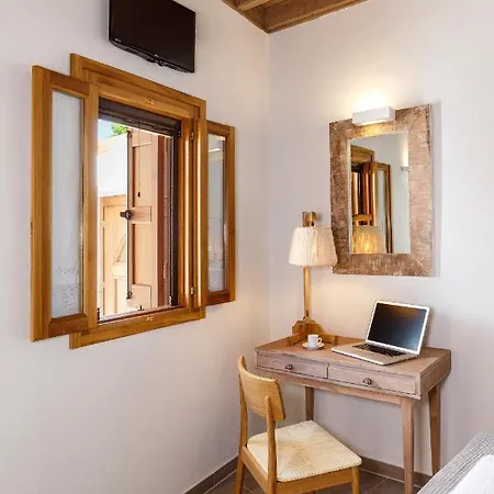 Lindosaquaview Luxury וילה