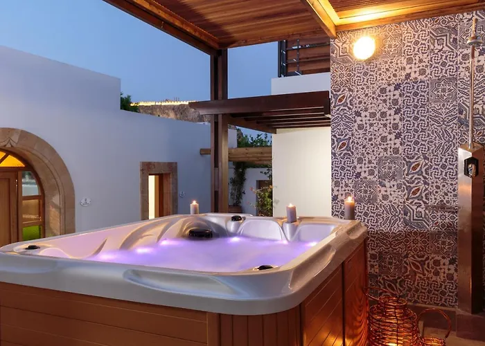 Lindosaquaview Luxury فيلة لينثوس