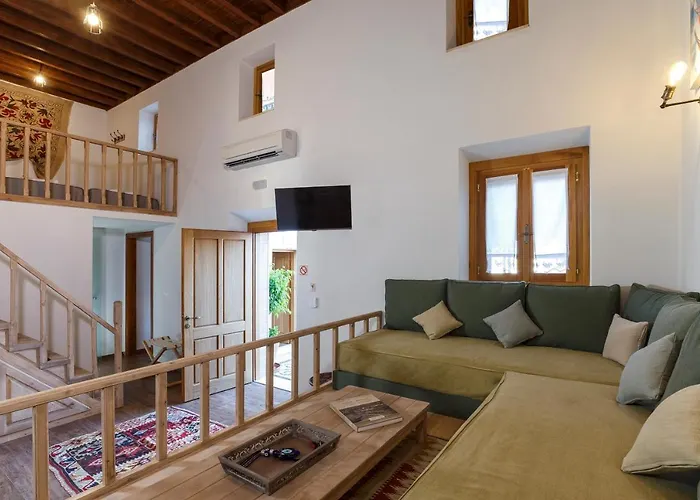 Vilă Lindosaquaview Luxury