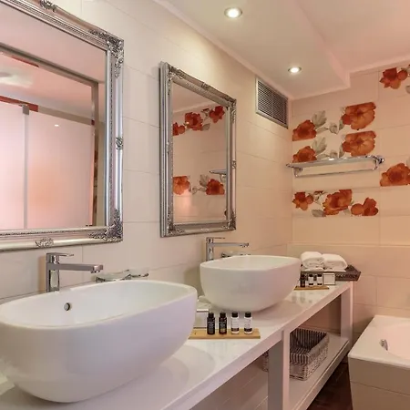 Lindosaquaview Luxury